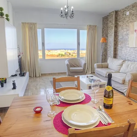 Edificio Prieto Vivienda 2d * Puerto del Rosario (Fuerteventura)